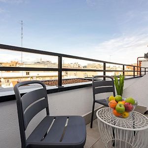 Studio Balcony